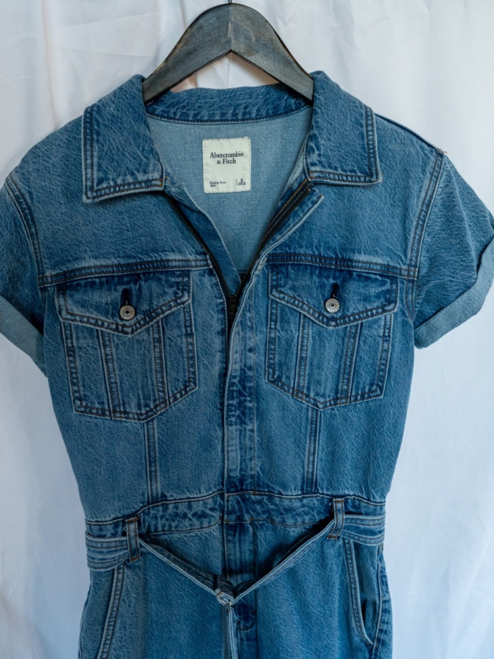 Abercrombie & Fitch Relaxed fit 90's Denim Jumpsuit - Picture 2 of 8